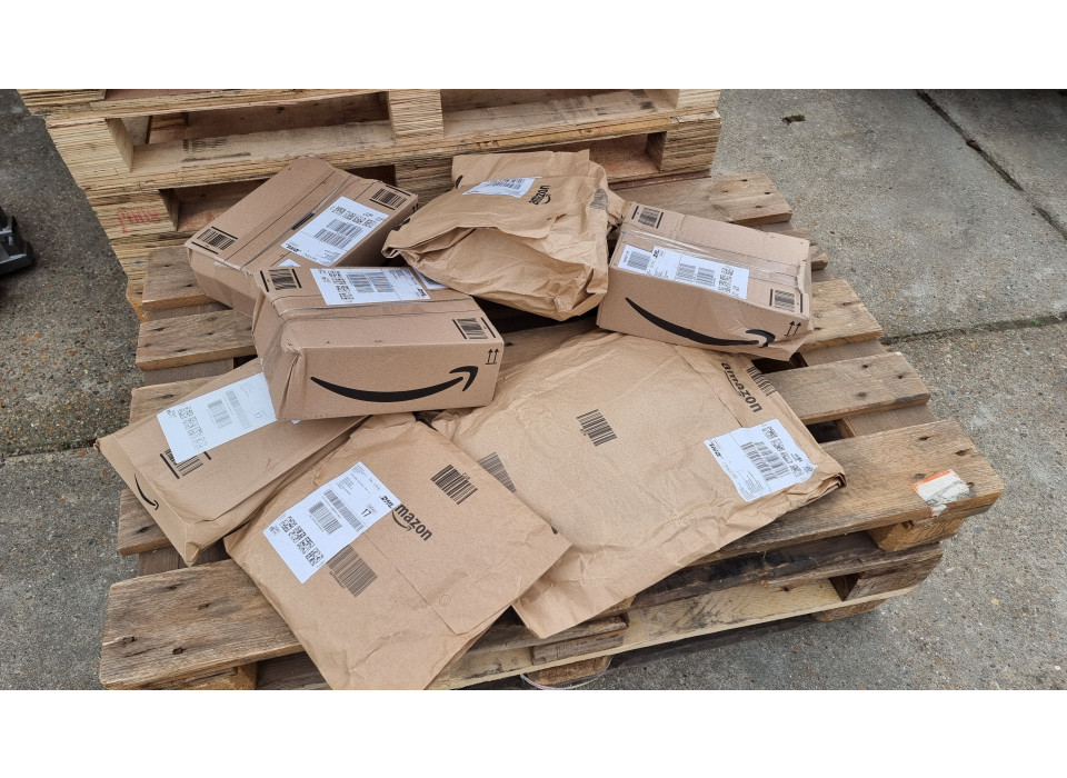 Diverse Amazon Retourpakketten (12)