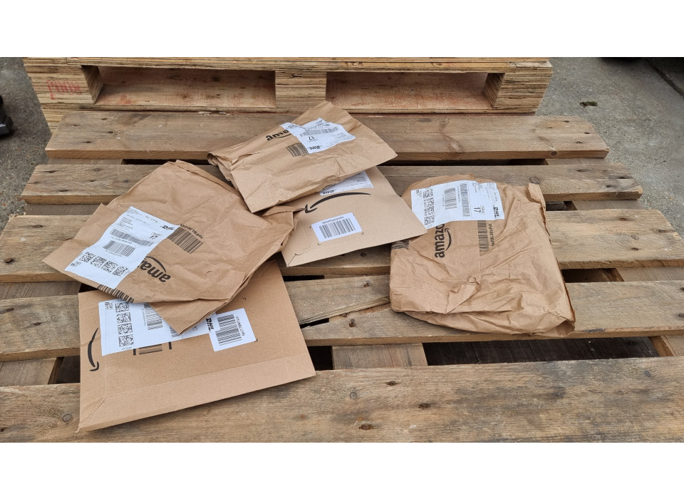 Diverse Amazon Retourpakketten (14)
