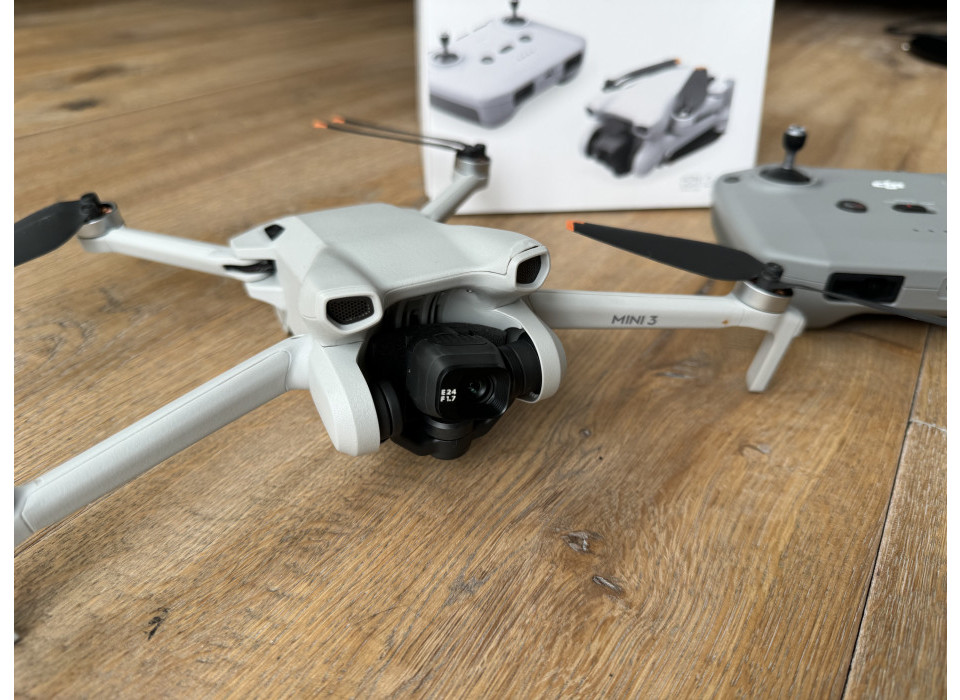 DJI Mini 3 Drone incl Controller